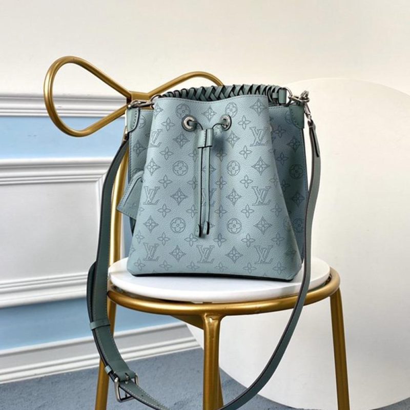 Louis Vuitton NÉONOÉ BB - Image 4