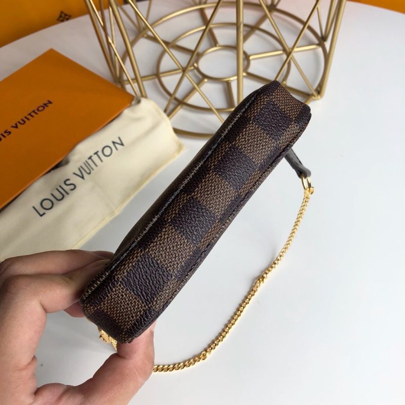Louis Vuitton mini pochette accessoires - Image 2