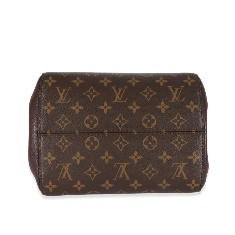 Louis Vuitton Monogram Leather Fold Tote MM - Image 4