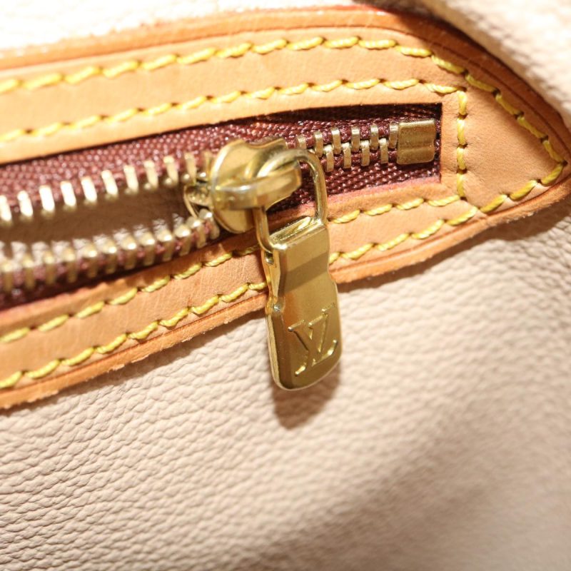Louis Vuitton Bucket PM Shoulder Bag - Image 25