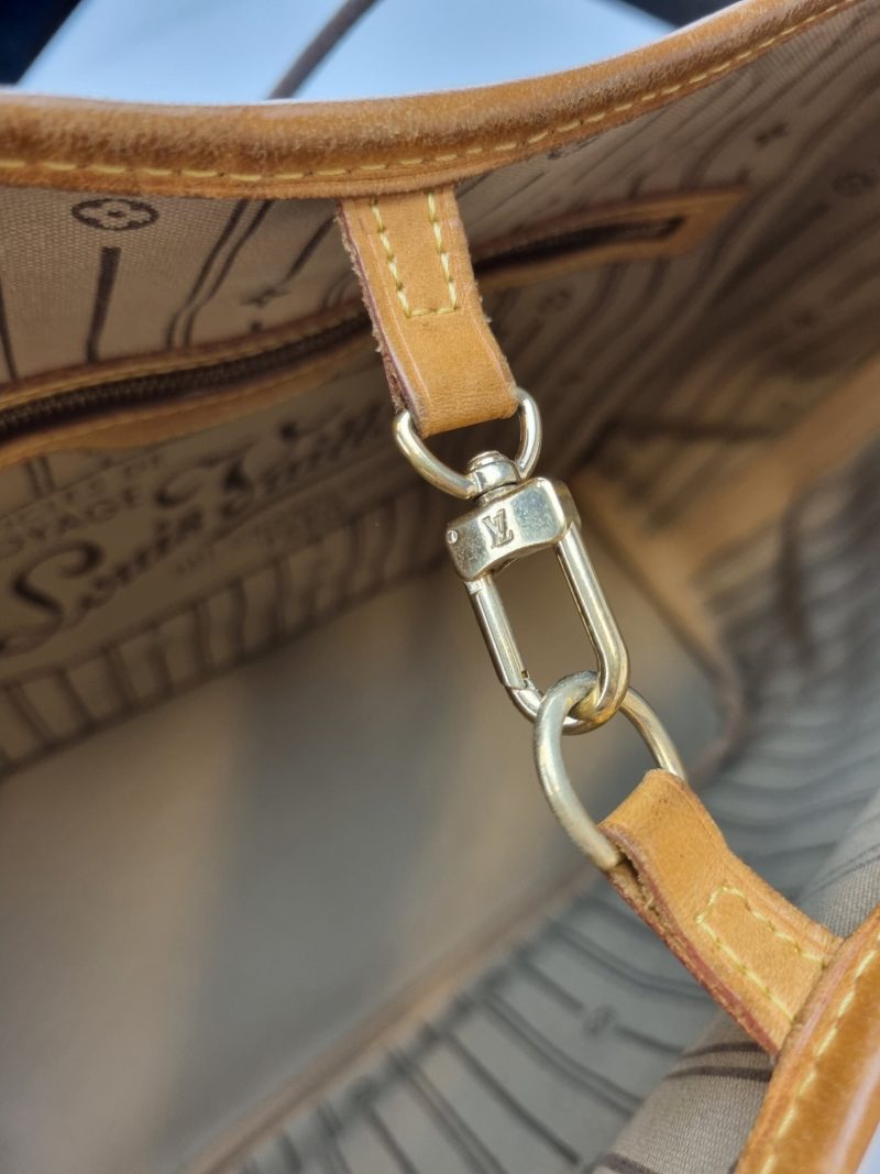 Louis Vuitton Neverfull MM Monogram - Image 7