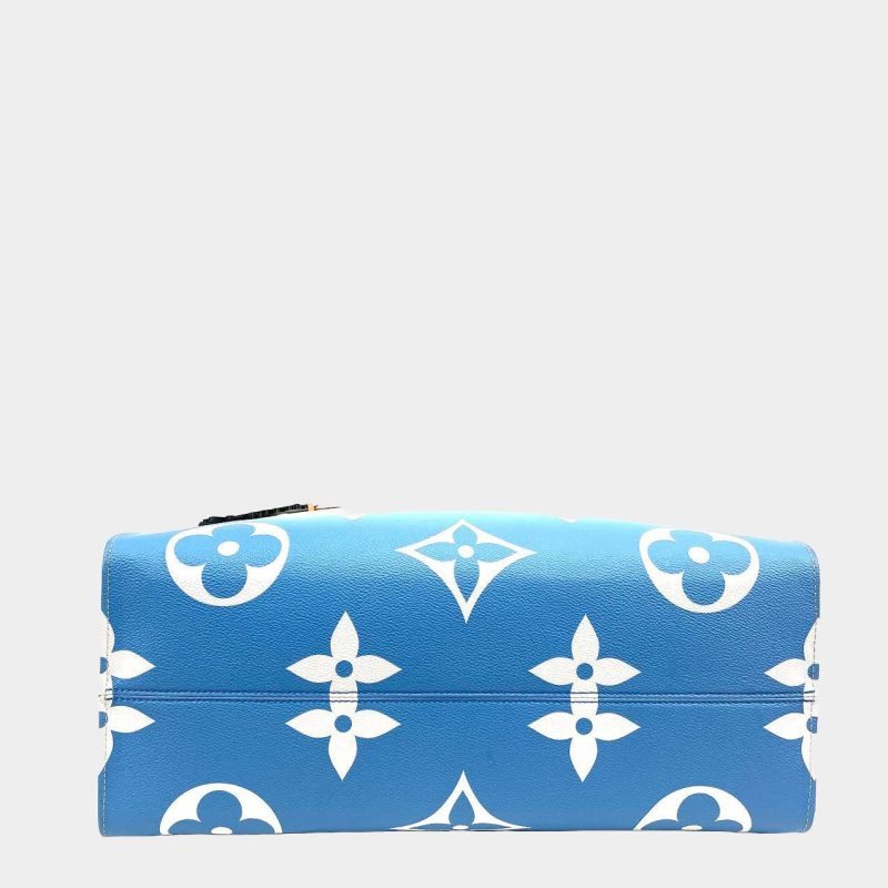 LOUIS VUITTON Giant 'By the Pool' Onthego GM - Image 6