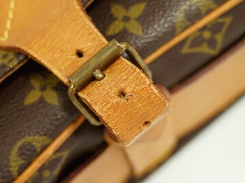 Louis Vuitton Cartouchiere Handbag - Image 8