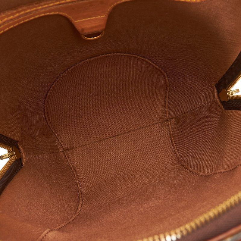 Louis Vuitton Ellipse Backpack Monogram Canvas - Image 4