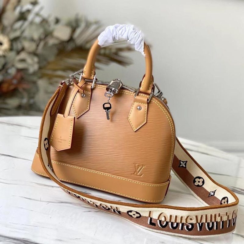Louis Vuitton Alma BB epi - Image 6
