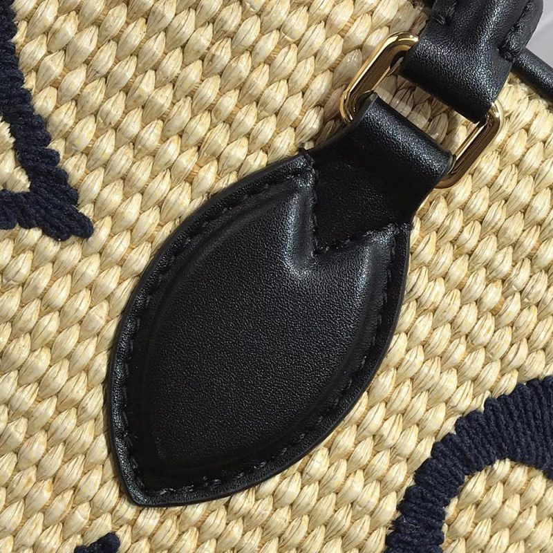 Louis Vuitton ON THE GO GM - Image 3