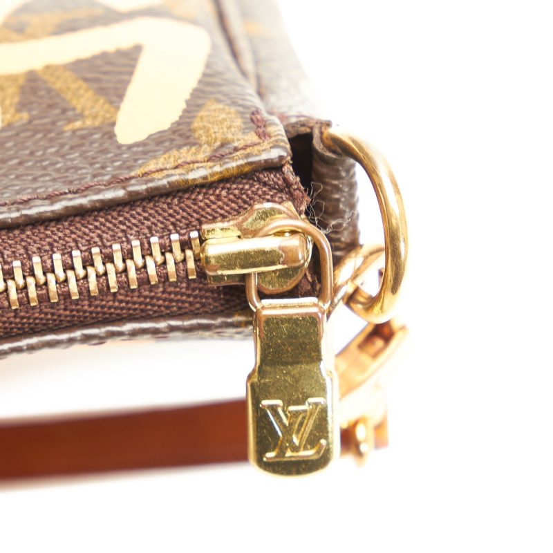Louis Vuitton x Stephen Sprouse Pochette Accessoires Graffiti Monogram Canvas - Image 7