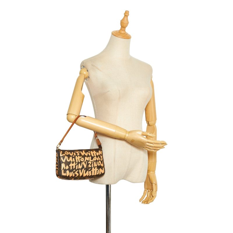 Louis Vuitton x Stephen Sprouse Pochette Accessoires Graffiti Monogram Canvas - Image 4