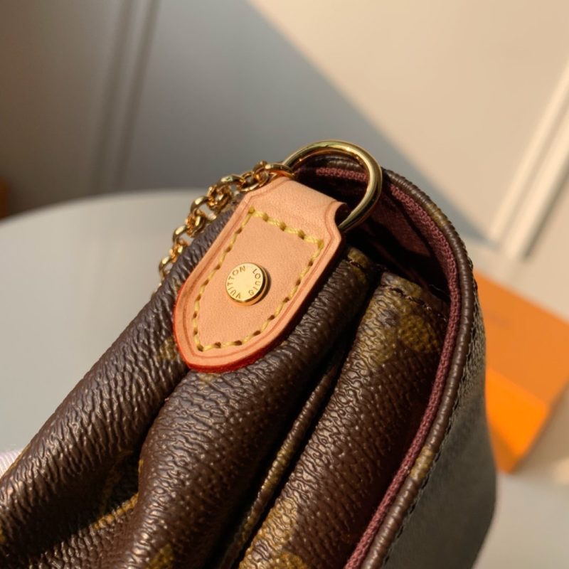 Louis Vuitton Favorite PM Monogram Canvas - Image 2