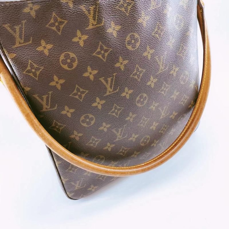 Louis Vuitton Looping GM TWS - Image 4