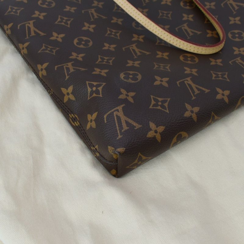 LOUIS VUITTON Carry it Monogram Canvas Shoulder Bag Brown - Image 7