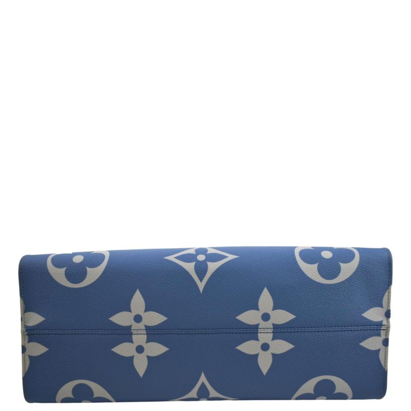 LOUIS VUITTON Pool Onthego GM Monogram Canvas Shoulder Bag Light Blue - Image 9