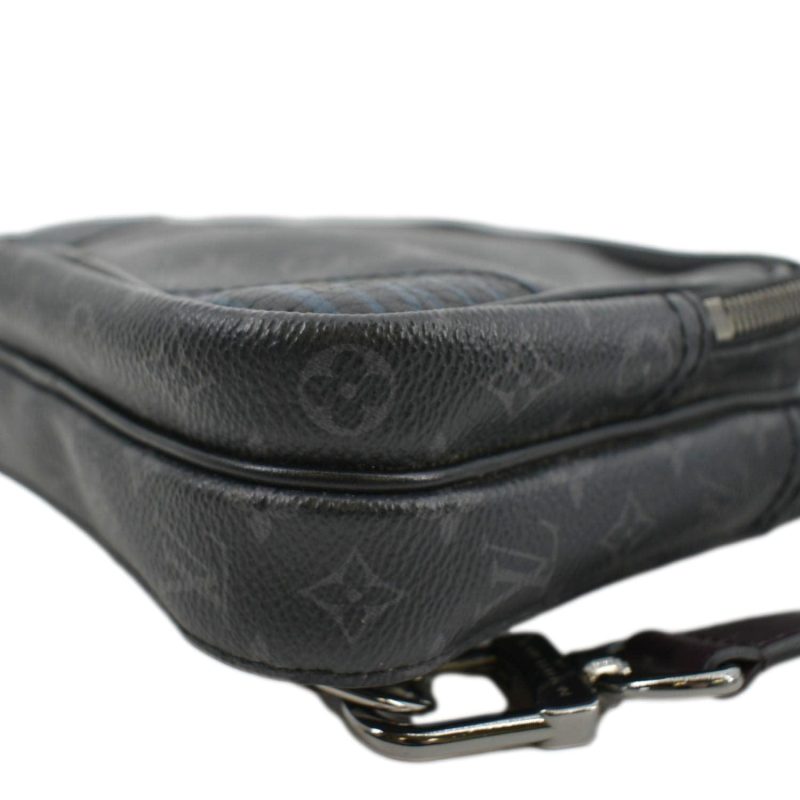 LOUIS VUITTON Avenue Sling Patchwork Monogram Eclipse Crossbody Bag Grey - Image 7