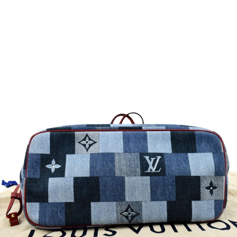 LOUIS VUITTON Neverfull MM Patchwork Monogram Denim Shoulder Bag Blue - Image 7
