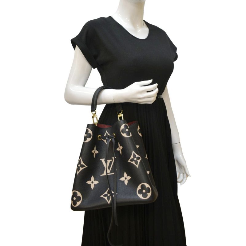 Louis Vuitton NeoNoe MM Bicolor Monogram Empreinte Leather Shoulder Bag Black