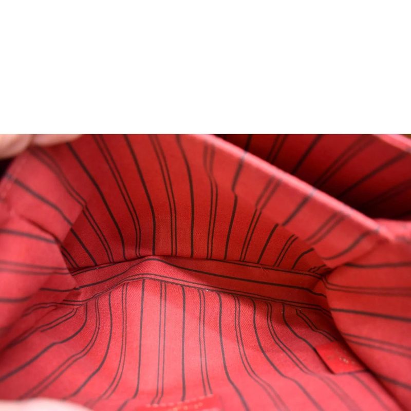 LOUIS VUITTON Metis Pochette Empreinte Leather Crossbody Bag Red - Image 9