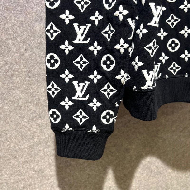 Louis Vuitton LV Monogram Jacquard Crewneck - Image 5