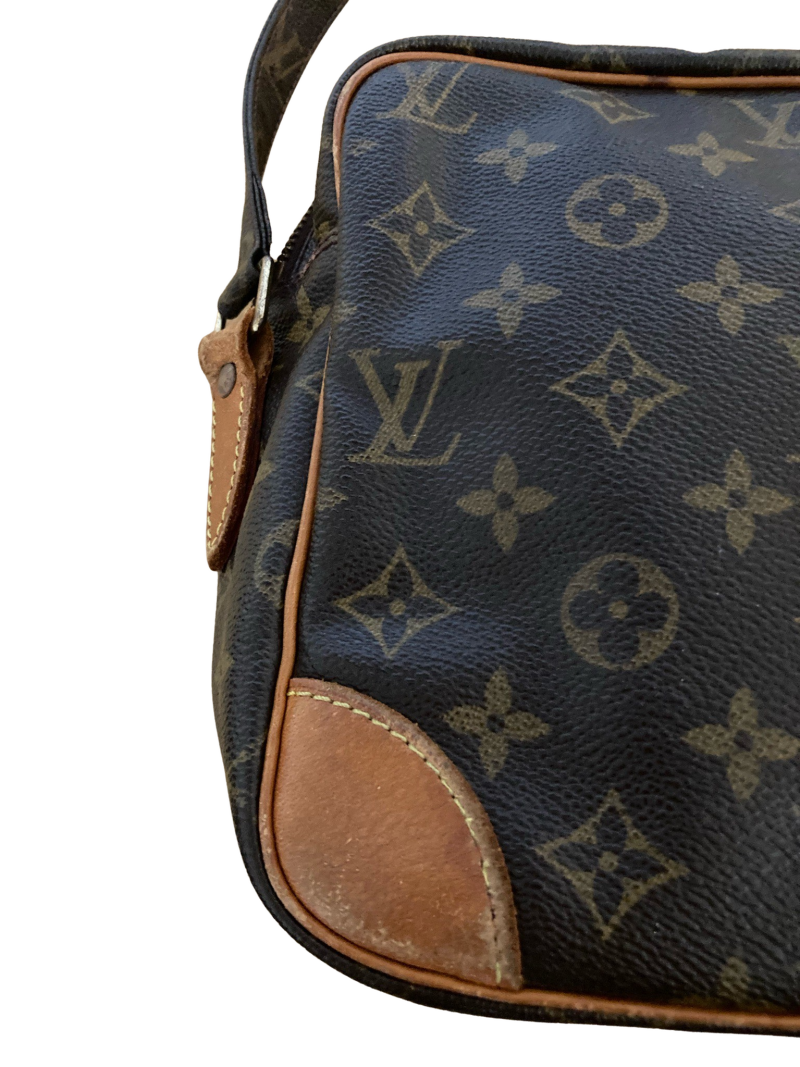 Louis Vuitton Nil MM Monogram - Image 4