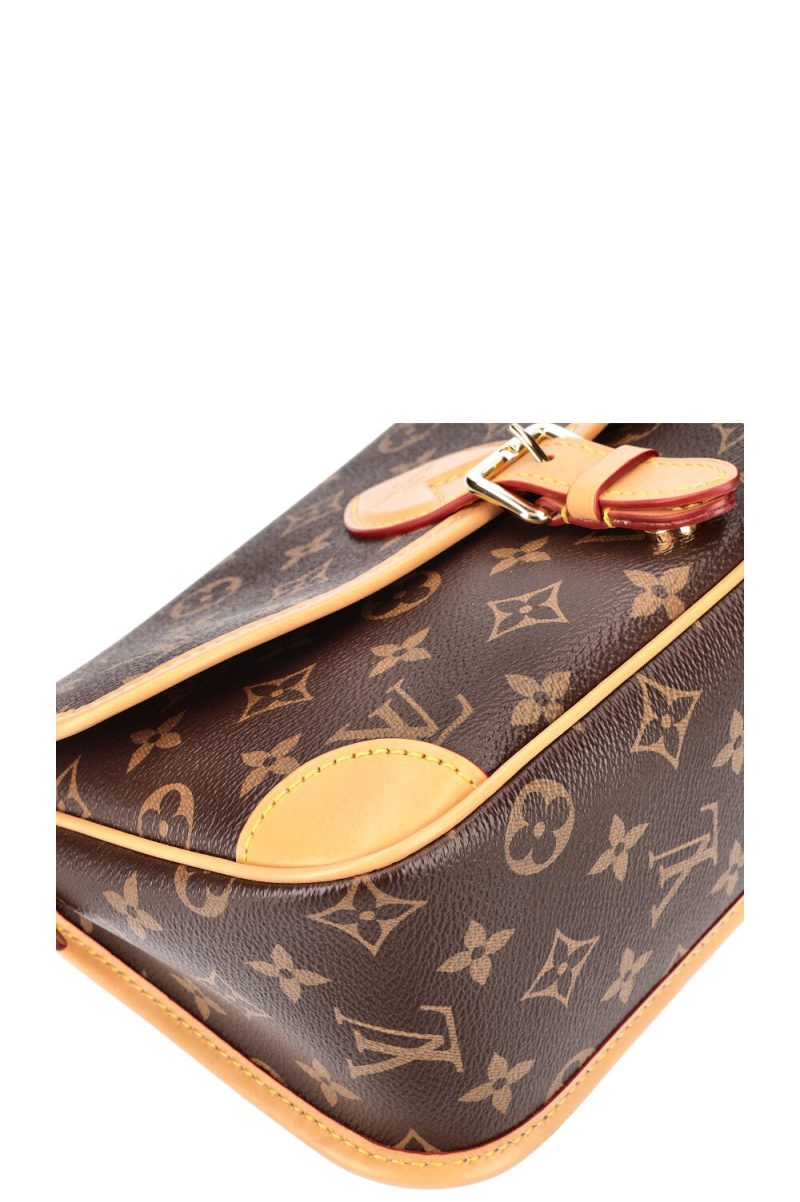Louis Vuitton Diane NM Monogram Bag - Image 10