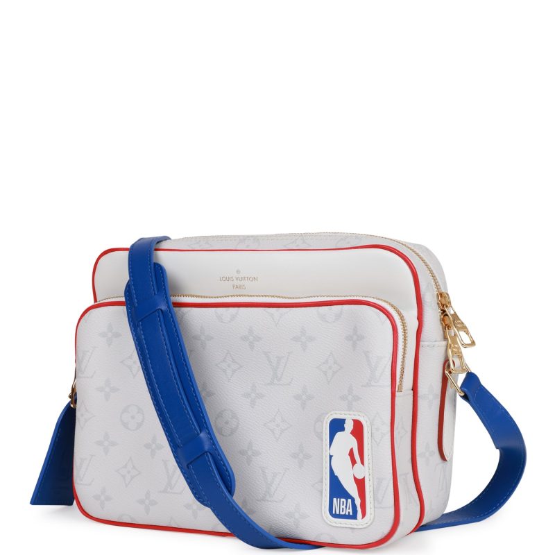 Louis Vuitton x NBA Antartica Monogram Nil Messenger Bag PM - Image 2