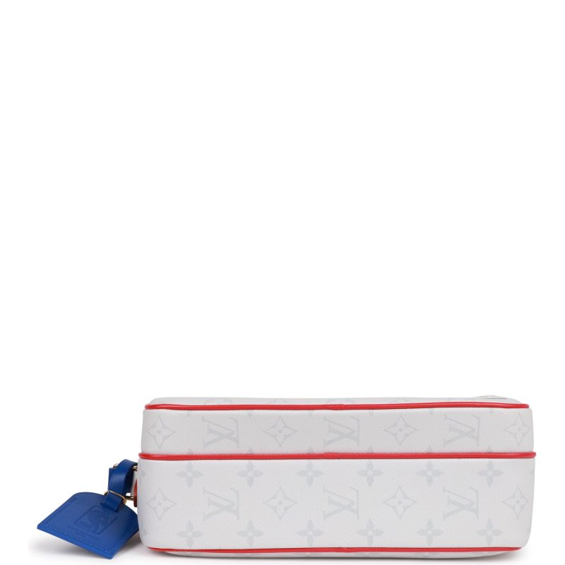 Louis Vuitton x NBA Antartica Monogram Nil Messenger Bag PM - Image 5