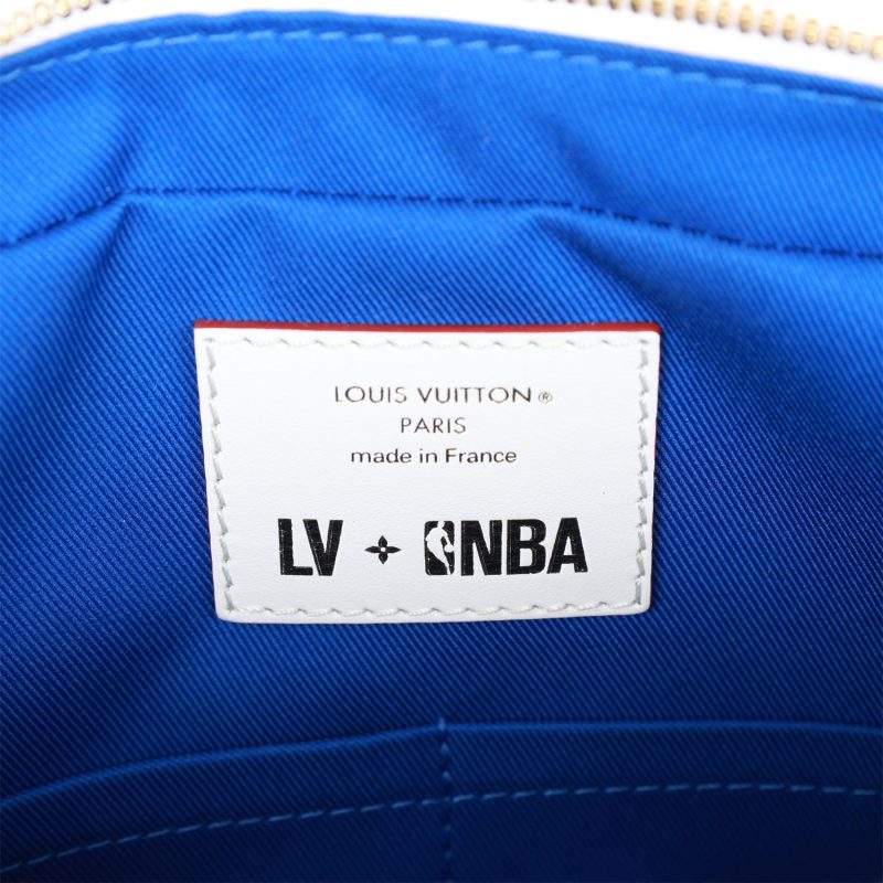 Louis Vuitton x NBA Antartica Monogram Nil Messenger Bag PM - Image 7