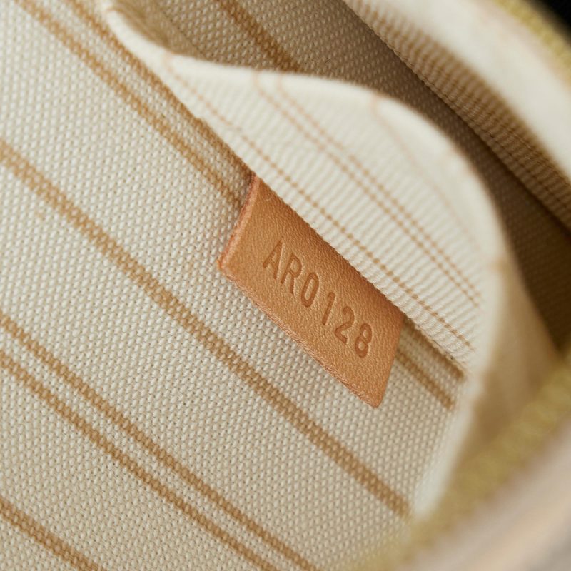 Louis Vuitton Damier Azur Neverfull MM - Image 9