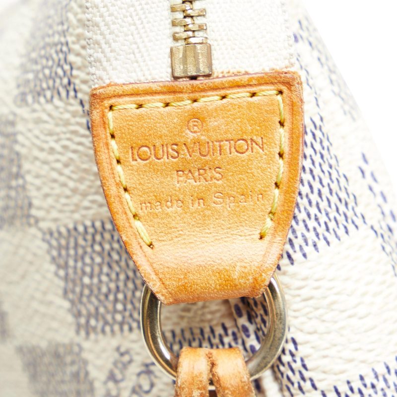 Louis Vuitton Damier Azur Pochette Accessoires (SHG-YE0zGy) - Image 7