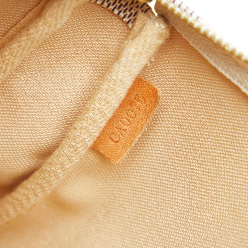 Louis Vuitton Damier Azur Pochette Accessoires (SHG-YE0zGy) - Image 8