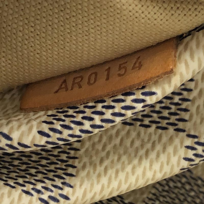 Louis Vuitton Damier Azur Totally MM (SHG-dH7Vaj) - Image 7