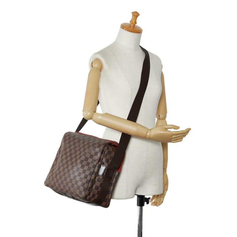 Louis Vuitton Damier Ebene Naviglio (SHG-xQw3Hw) - Image 4