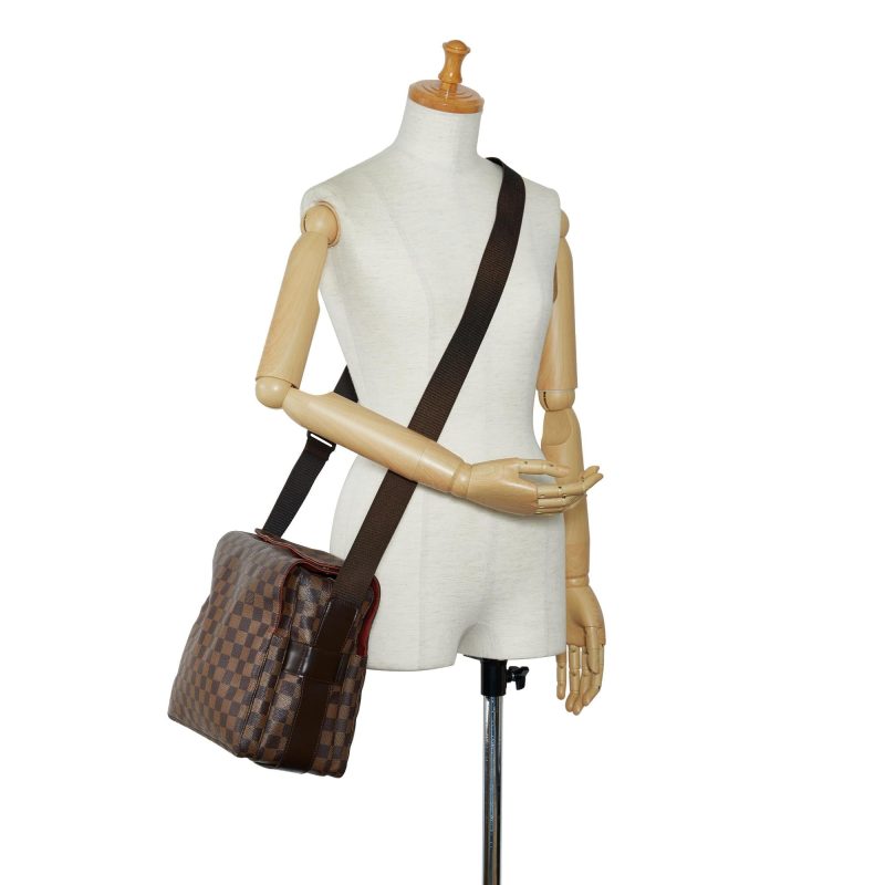 Louis Vuitton Damier Ebene Naviglio (SHG-WHxsQo) - Image 4