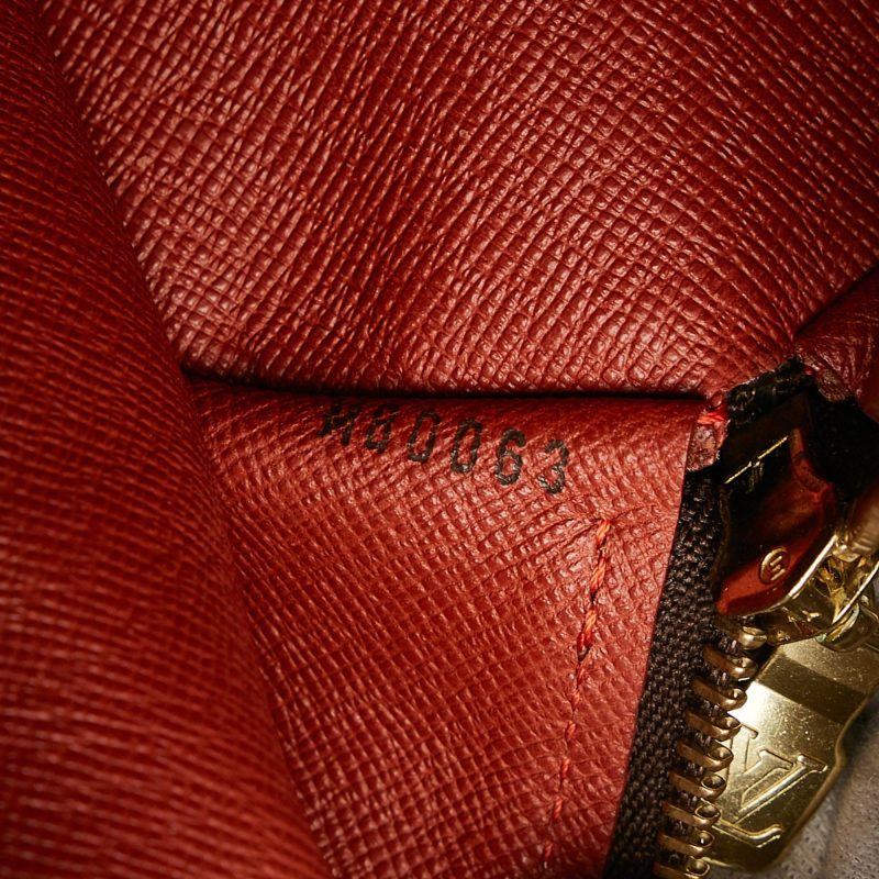 Louis Vuitton Damier Ebene Papillon (SHG-bWTZqi) - Image 8