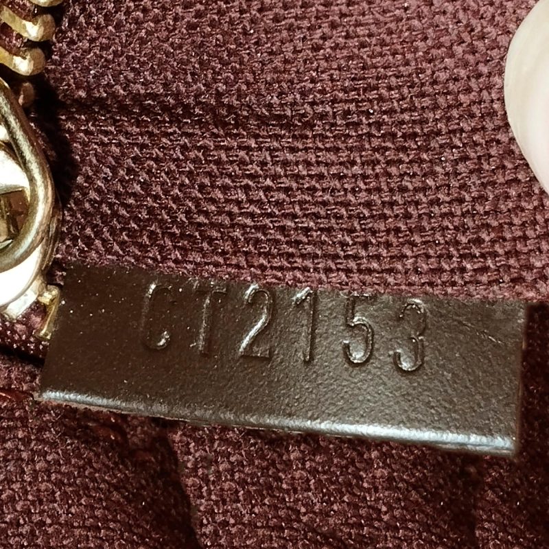 Louis Vuitton Damier Ebene Sac Plat (SHG-2oEhod) - Image 7
