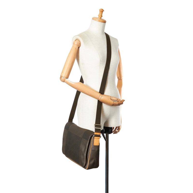 Louis Vuitton Damier Geant Terre Messenger Bag (SHG-25810) - Image 4