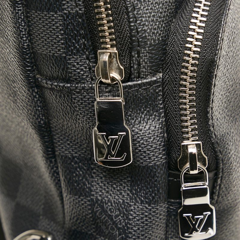 Louis Vuitton Damier Graphite Avenue Sling (SHG-37055) - Image 8