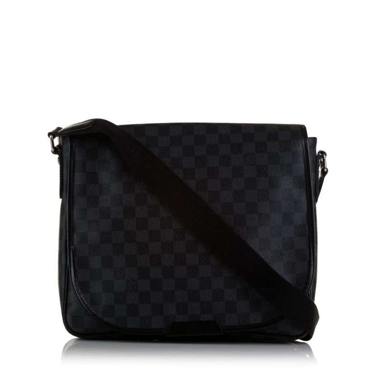 Louis Vuitton Damier Graphite Daniel MM (SHG-nyX3iR) - Image 11