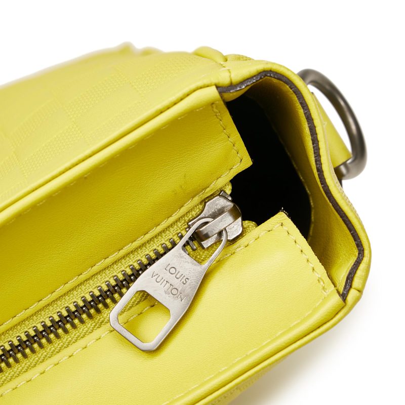Louis Vuitton Damier Infini Tadao (SHG-ZJm0B0) - Image 8