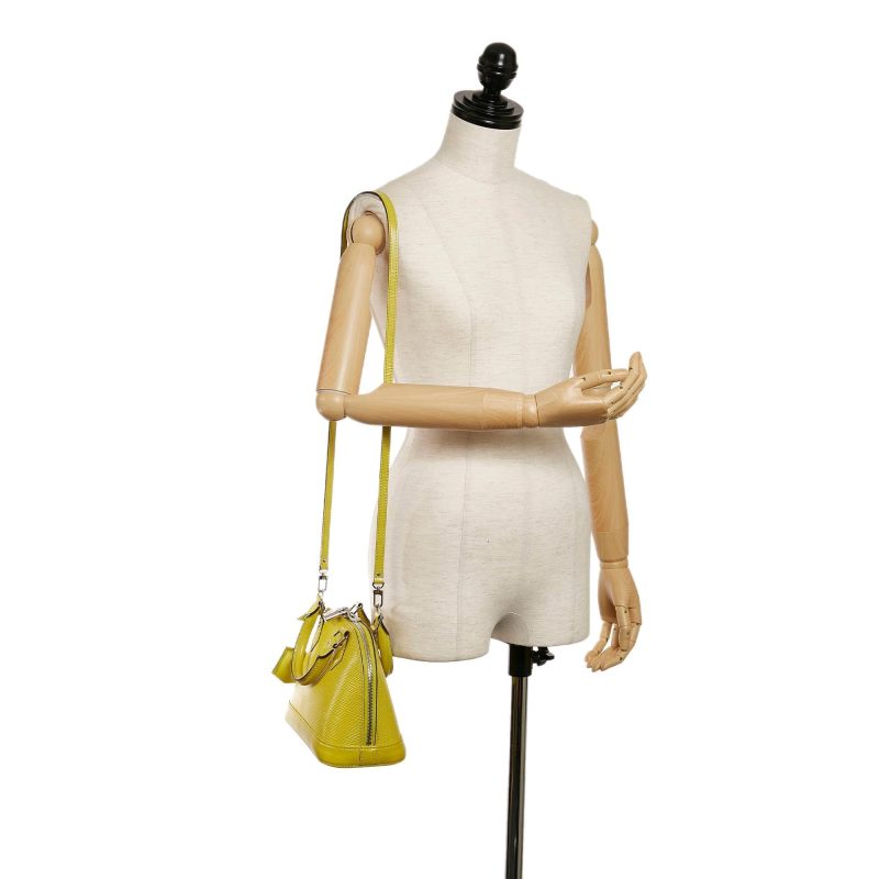 Louis Vuitton Epi Alma BB (SHG-MddvlM) - Image 9