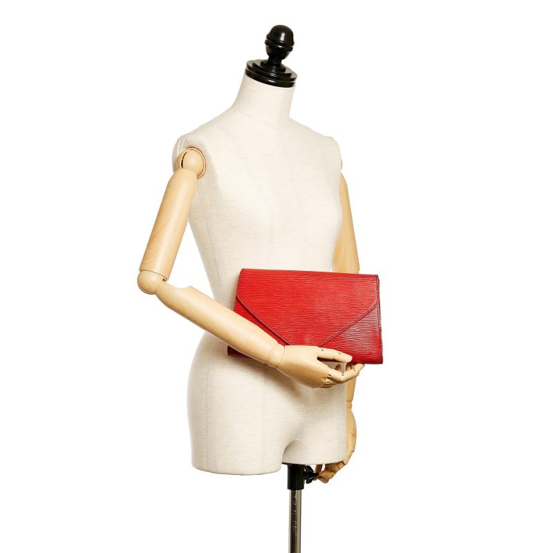 Louis Vuitton Epi Art Deco Clutch (SHG-27984) - Image 4