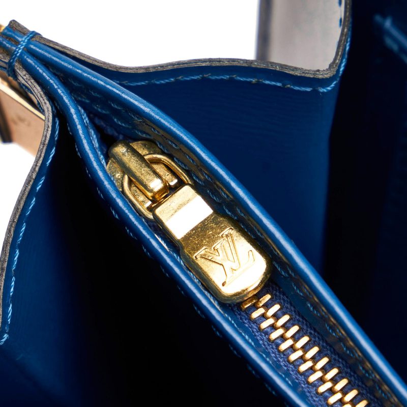 Louis Vuitton Epi Capucines (SHG-37266) - Image 9