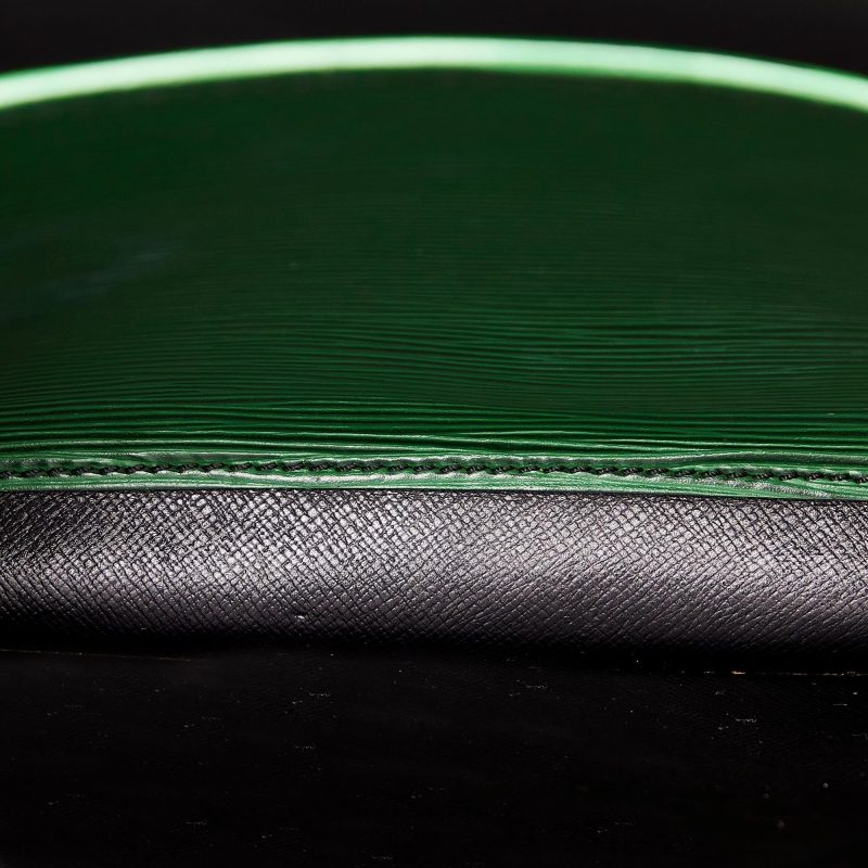 Louis Vuitton Epi Cartouchiere MM (SHG-t2qHMj) - Image 6