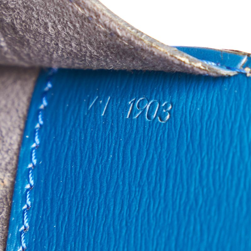 Louis Vuitton Epi Cluny (SHG-36341) - Image 7
