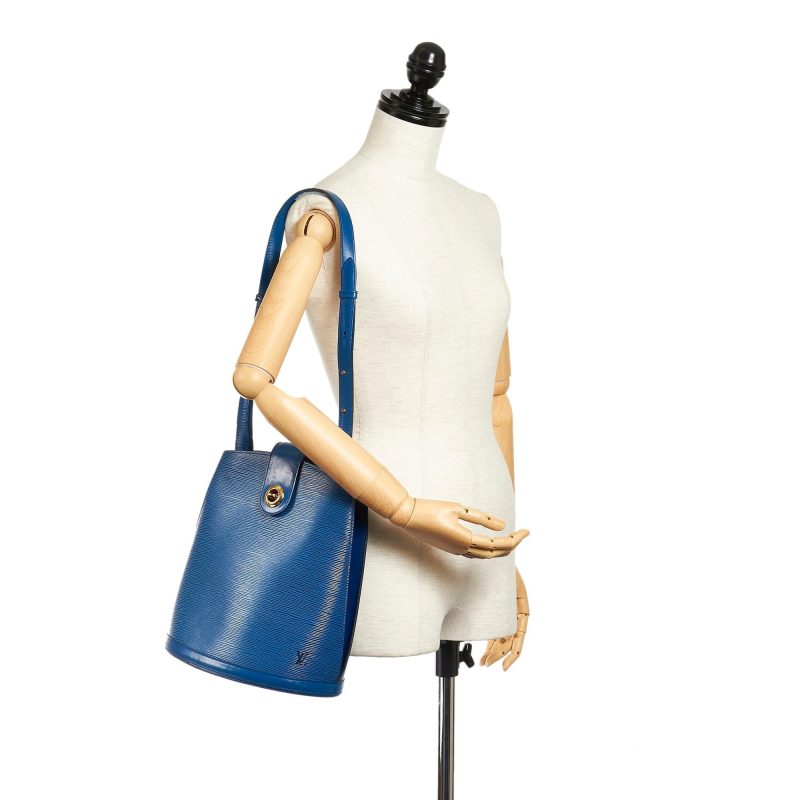 Louis Vuitton Epi Cluny (SHG-36344) - Image 4
