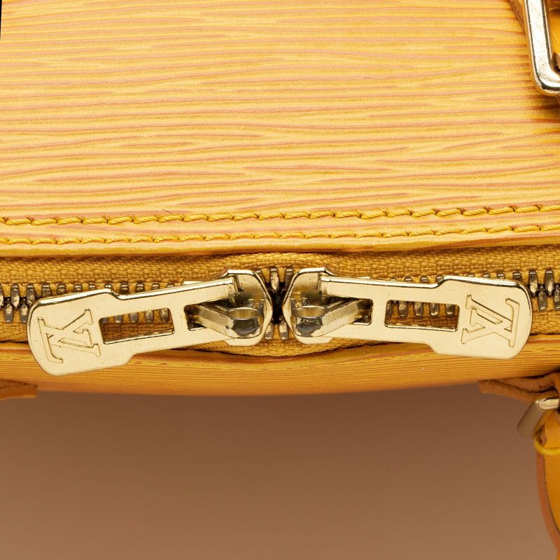 Louis Vuitton Vintage Epi Leather Alma PM Satchel - Image 8