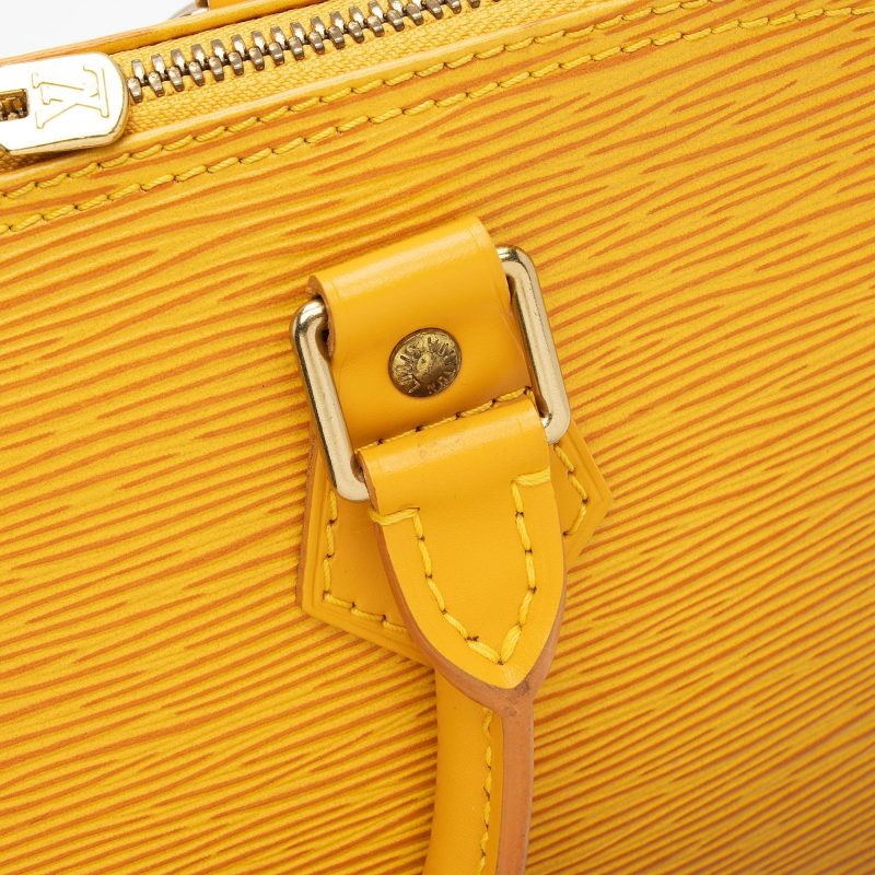 Louis Vuitton Vintage Epi Leather Alma PM Satchel - Image 14