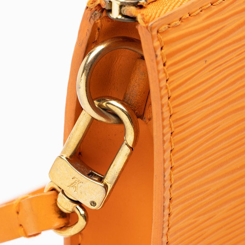 Louis Vuitton Epi Leather Pochette 21 Accessoires (SHF-17013) - Image 12