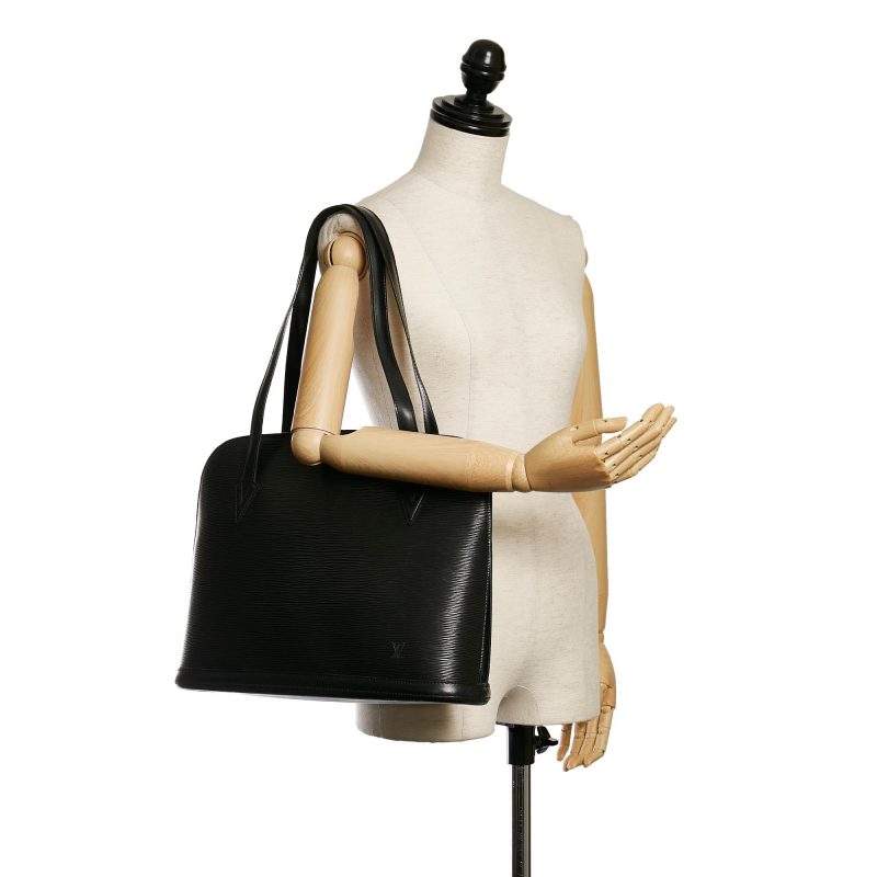 Louis Vuitton Epi Lussac (SHG-30657) - Image 4
