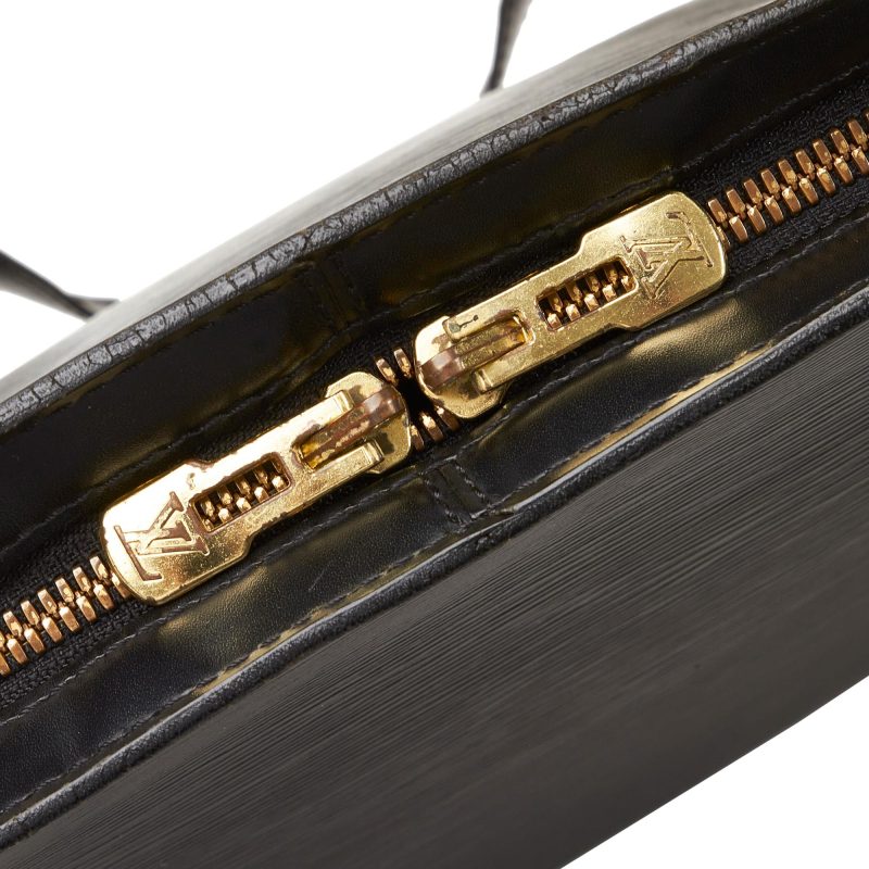 Louis Vuitton Epi Lussac (SHG-6NqfrJ) - Image 9