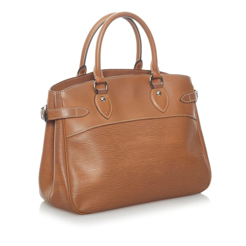 Louis Vuitton Epi Passy PM (SHG-31190)